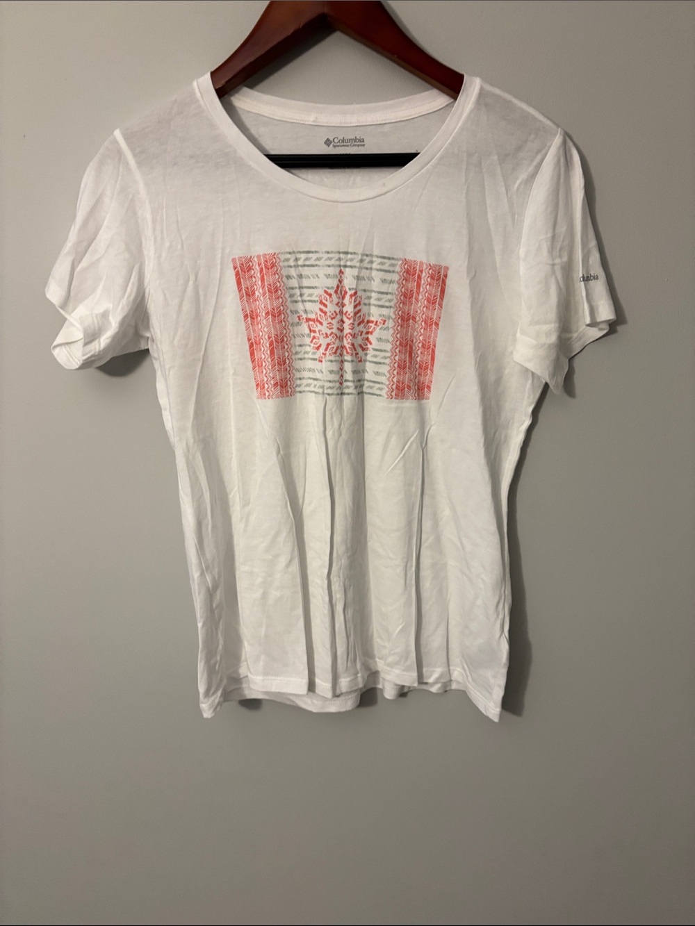 Columbia CANADA 🇨🇦 Tee